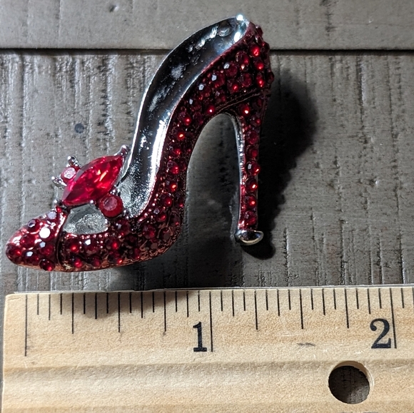 🆕 Absolutely Stunning Red High Heel Brooche. - Picture 4 of 8